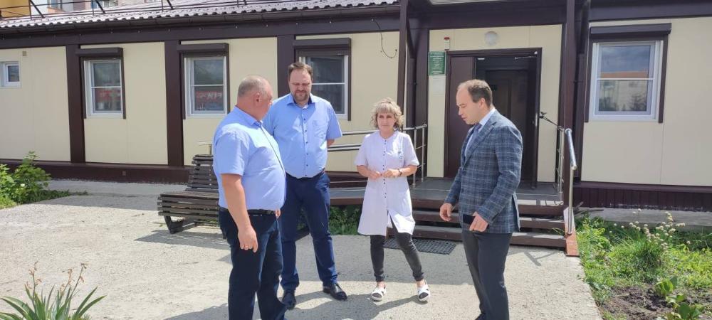 Амбулаторию села Засечное посетил В.В.Фомин